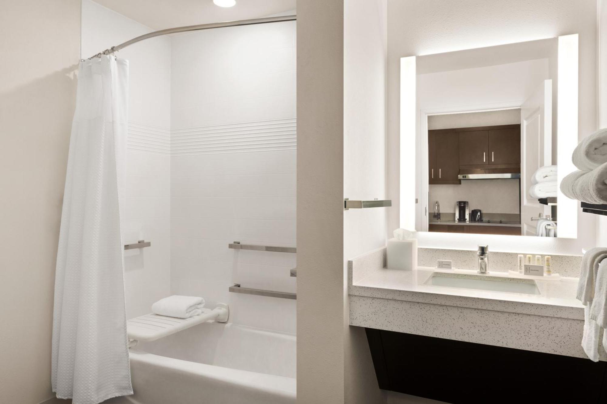 Towneplace Suites Cedar Rapids Marion Exteriér fotografie