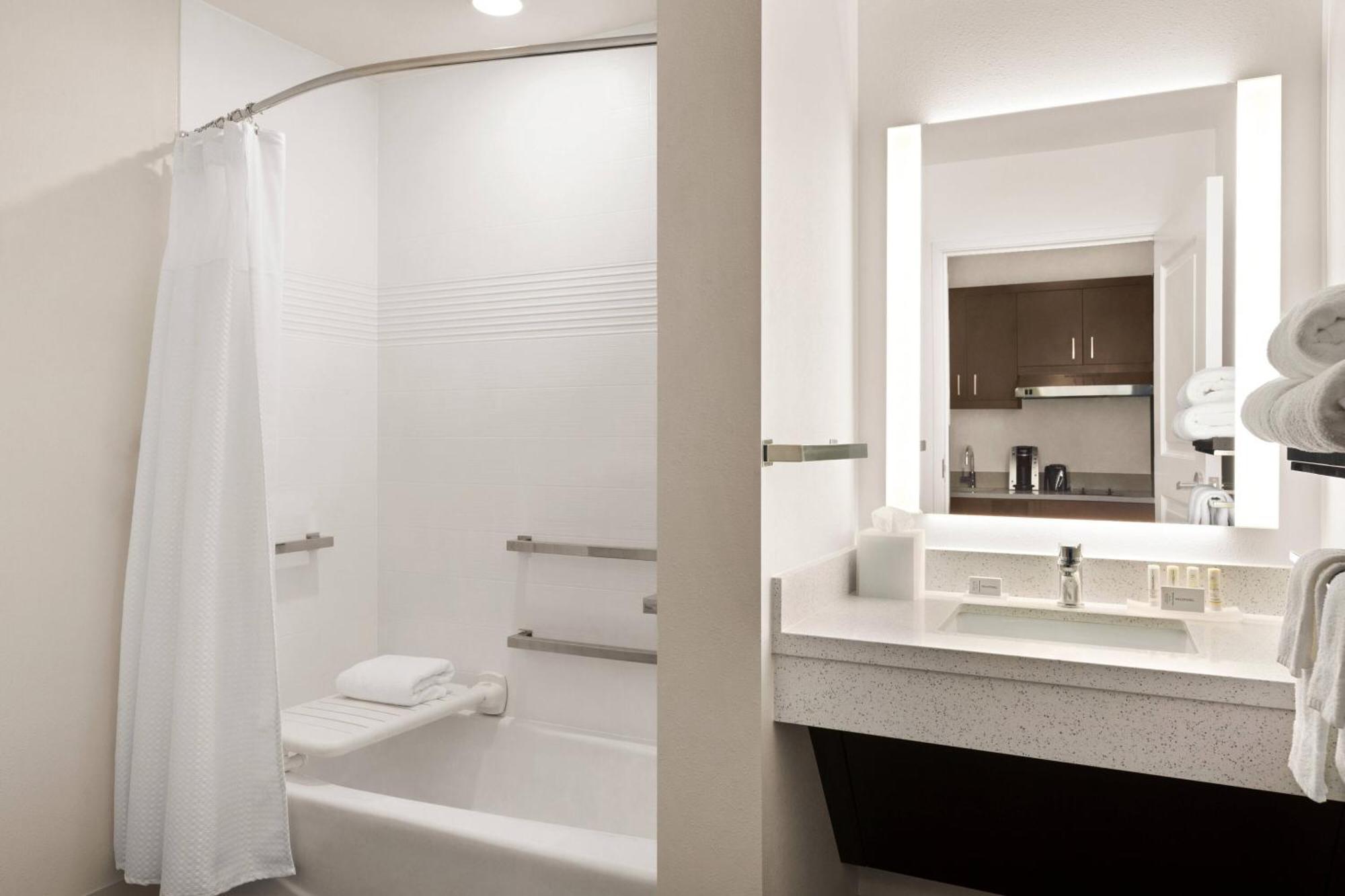 Towneplace Suites Cedar Rapids Marion Exteriér fotografie