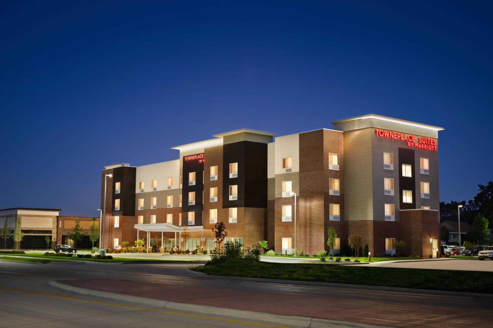 Towneplace Suites Cedar Rapids Marion Exteriér fotografie