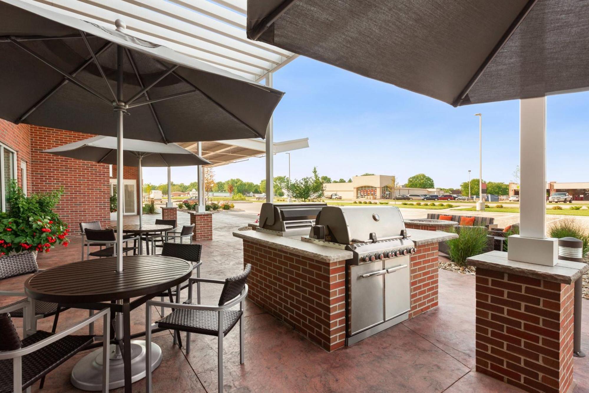 Towneplace Suites Cedar Rapids Marion Exteriér fotografie